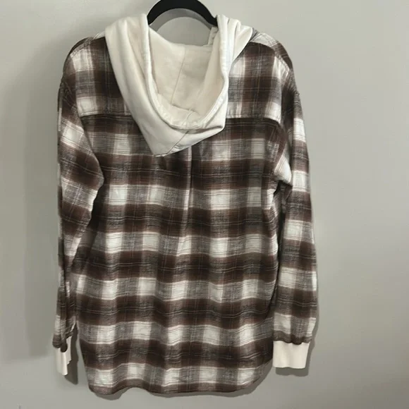 Women’s American eagle hooded flannel - Picture 3 of 3